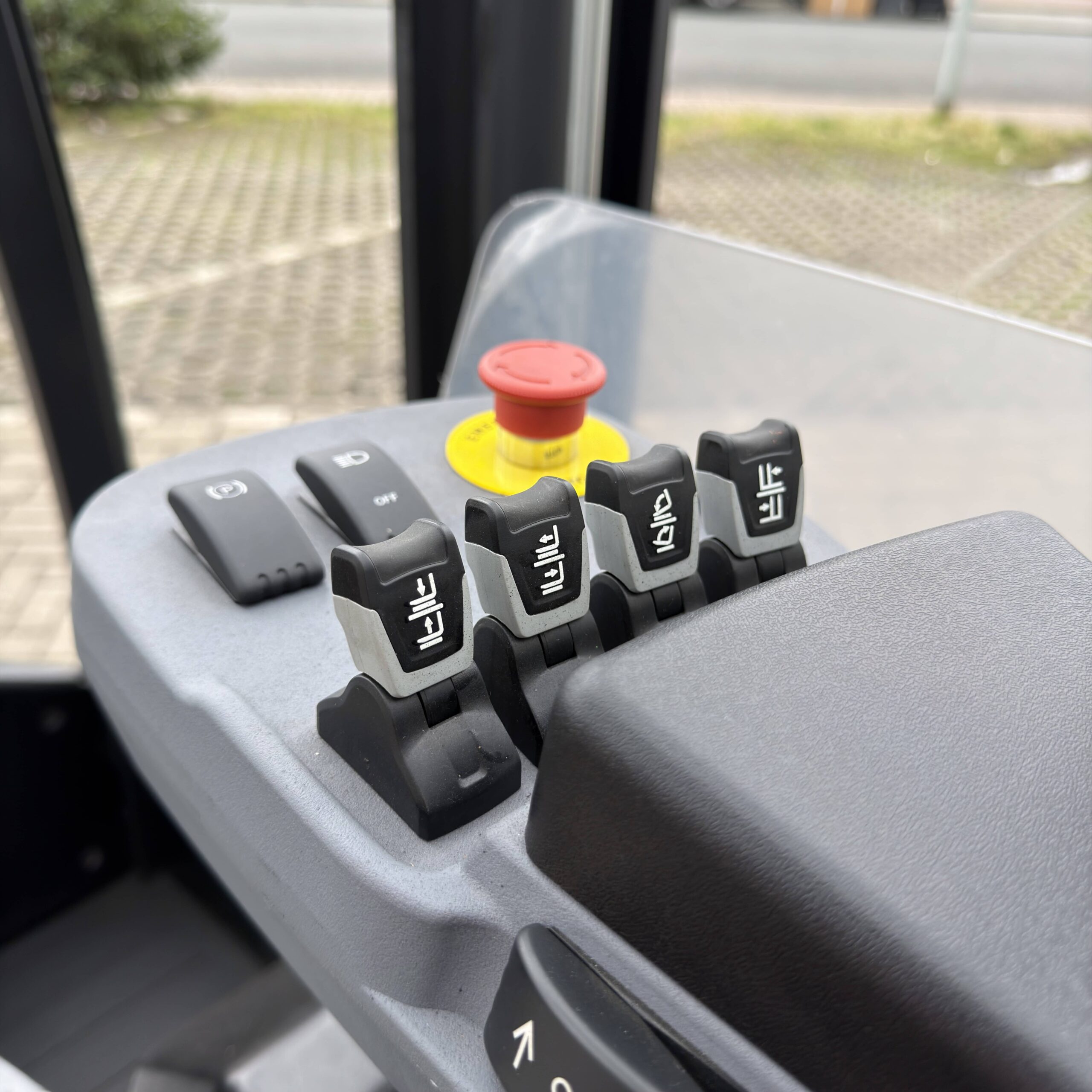 Meisterstapler Typ MR16 – Bild 11